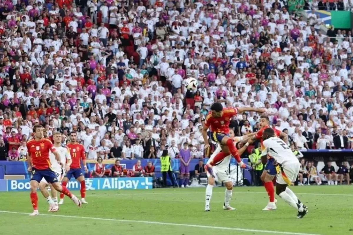 Mikel Merino mencetak gol kemenangan untuk Timnas Spanyol dalam pertandingan perempat final Piala Eropa 2024 lawan Jerman di Mercedes-Benz Arena pada Sabtu (6/7/2024). ANTARA/Dok-UEFA. 